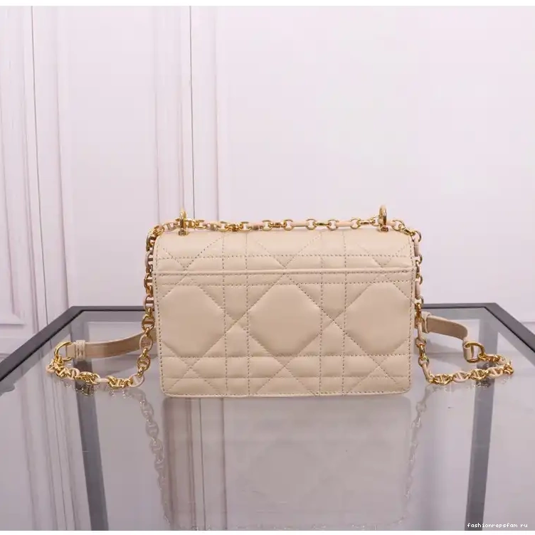 Fashionrepsfam ru 2312YA0113 Bags Dio 0520